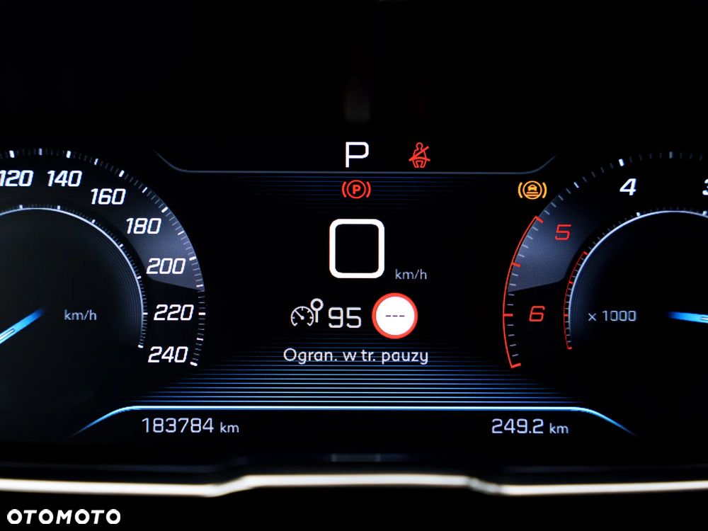 Peugeot 3008 BlueHDi 130 Stop & Start EAT8 Allure - 29