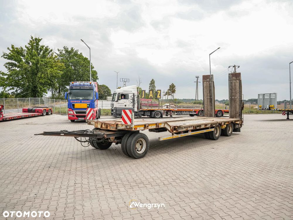 Müller-Mitteltal T3 Profi Przyczepa niskopodwoziowa z najazdami hydraulicznymi