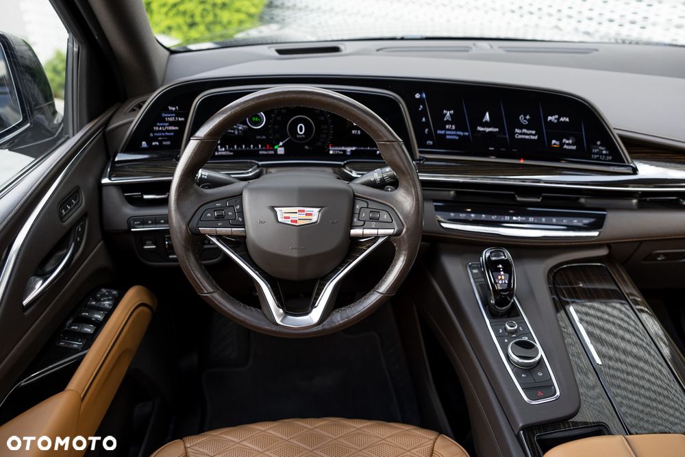 Cadillac Escalade - 21