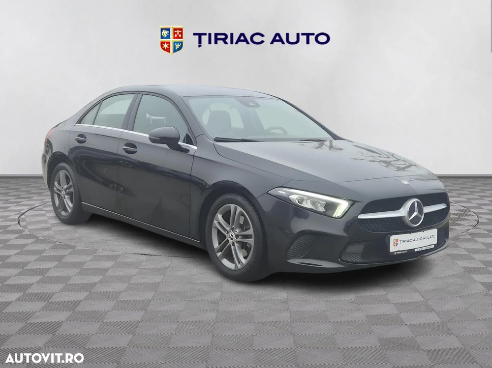 Mercedes-Benz A 200 Sedan 7G-DCT - 7