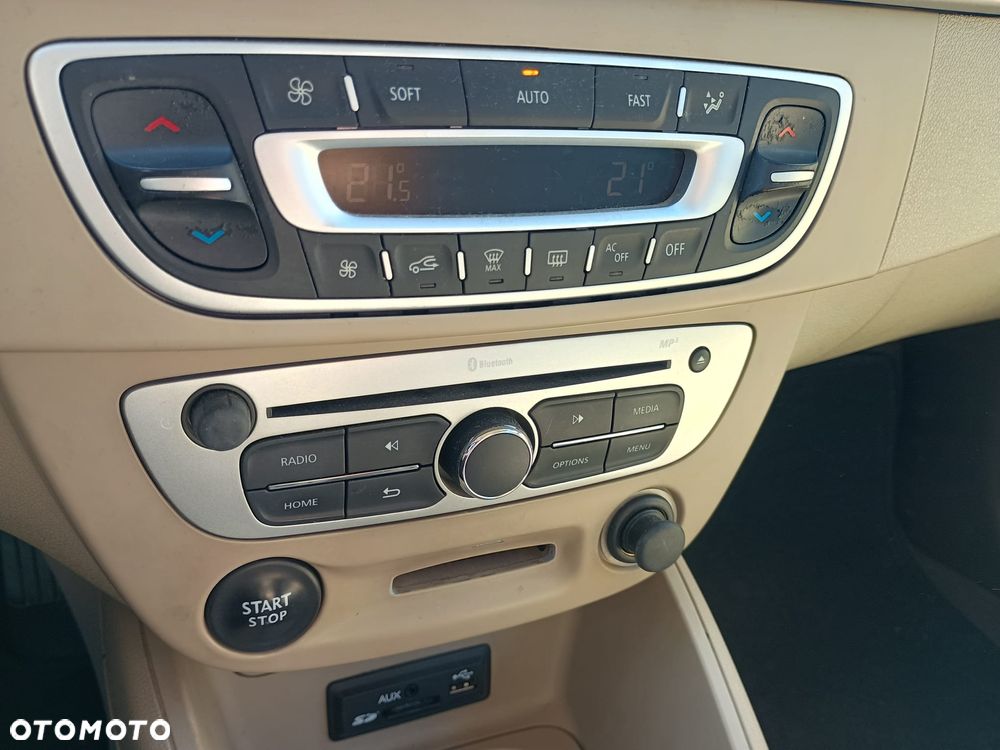 Renault Fluence 1.5 dCi Intens - 9