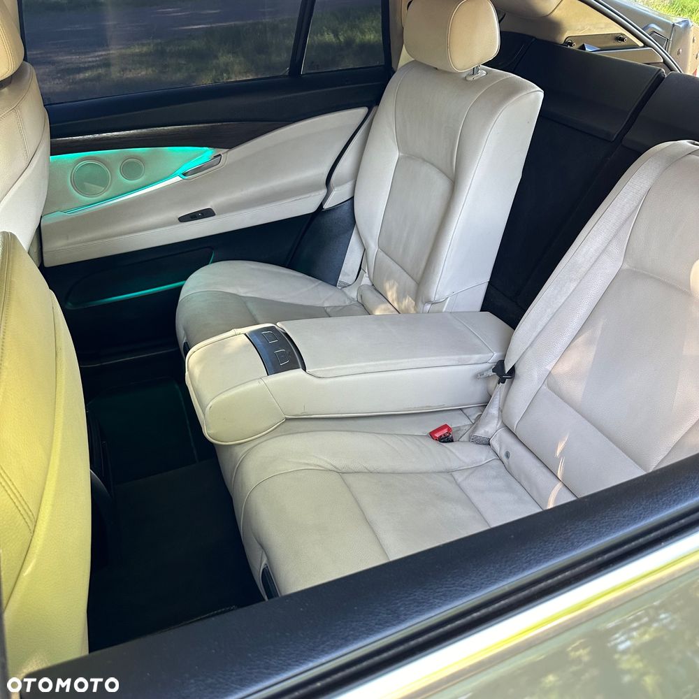 BMW Seria 5 - 23