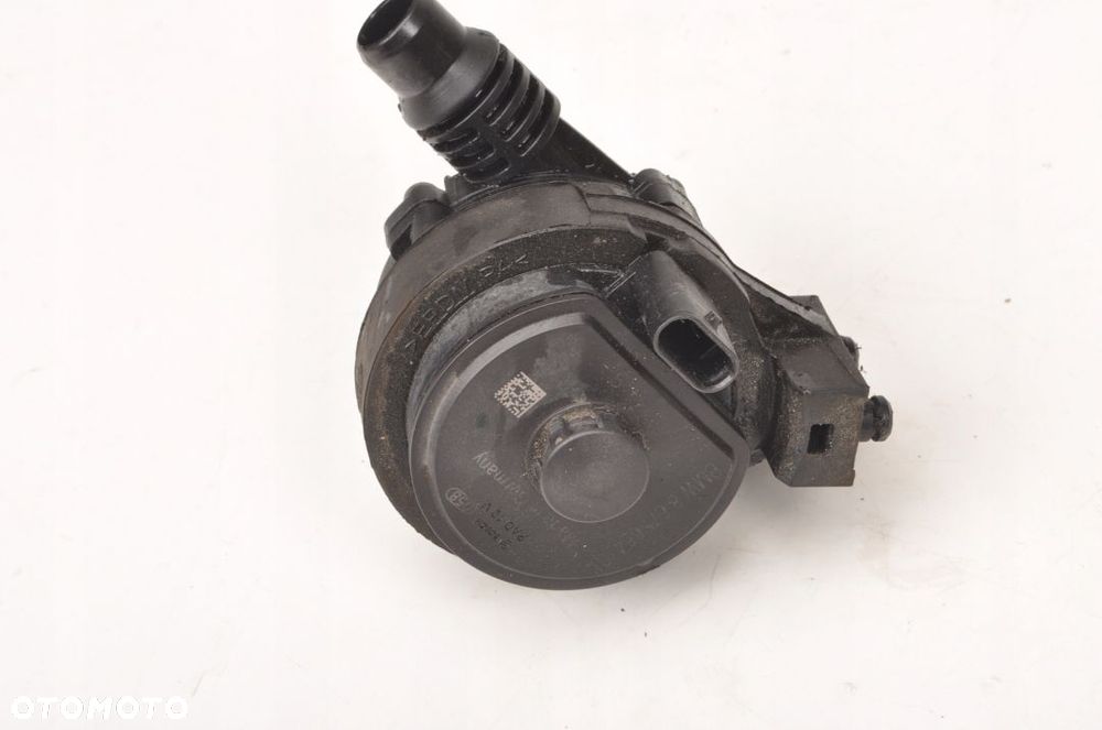 BMW 3 G20 330e 2.0 POMPA WODY 8671654 19R - 4