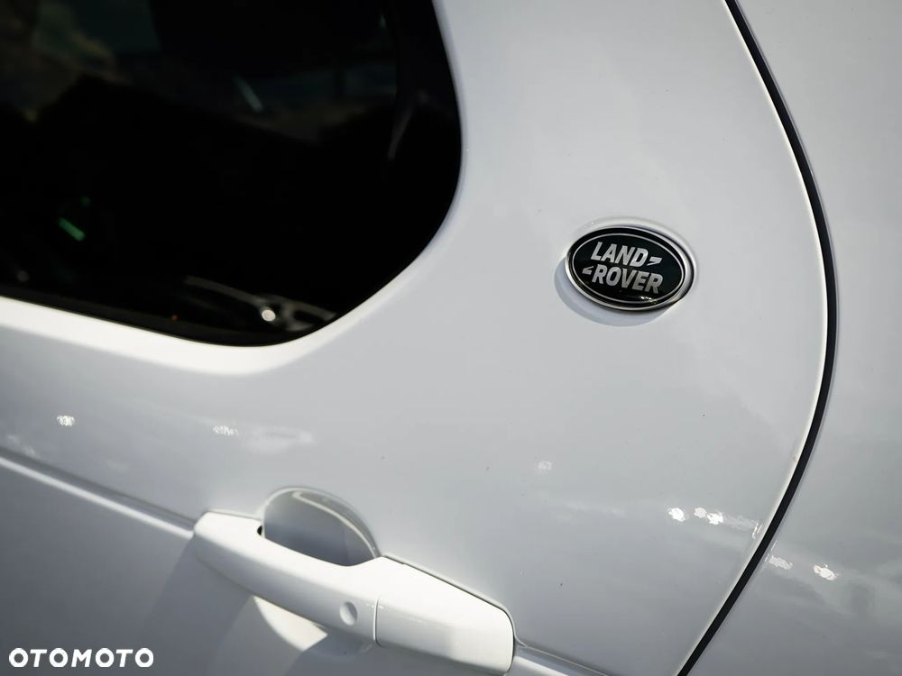 Land Rover Discovery V 2.0 P300 SE - 10