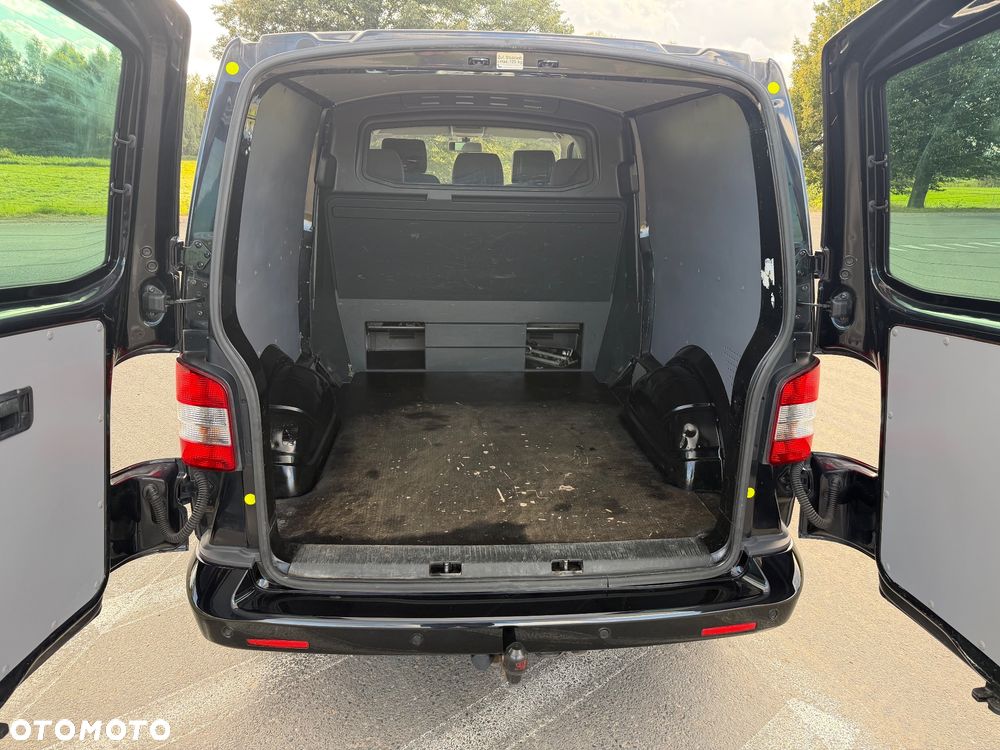 Volkswagen Transporter - 18