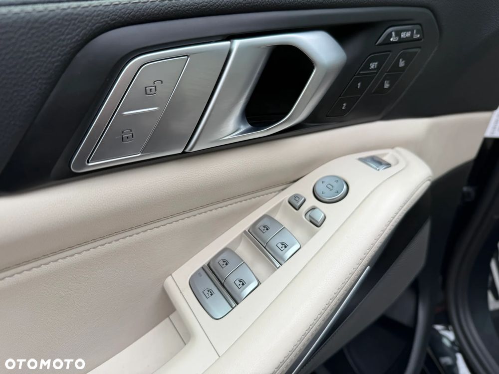 BMW X7 M50d sport - 9