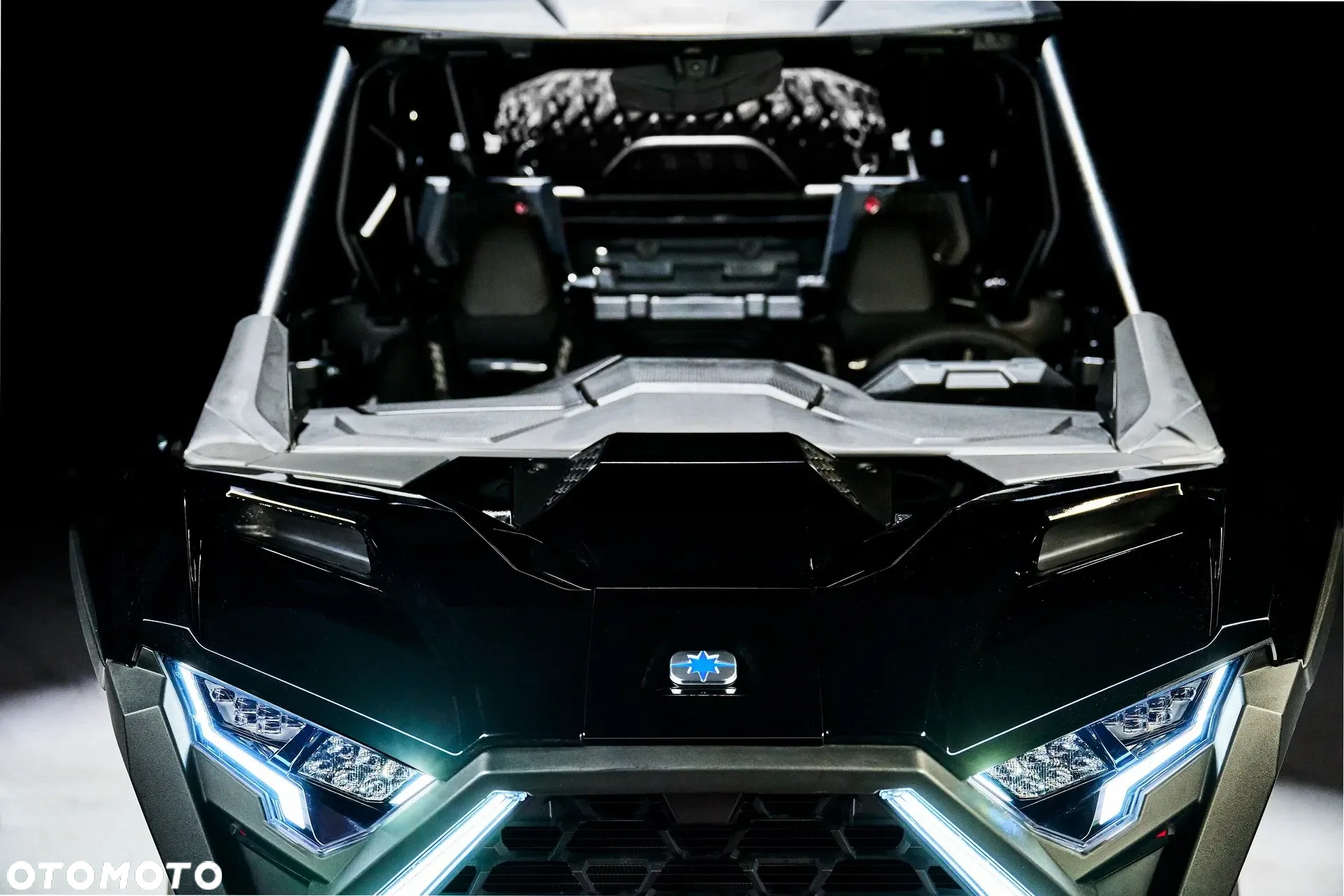 Polaris RZR - 9