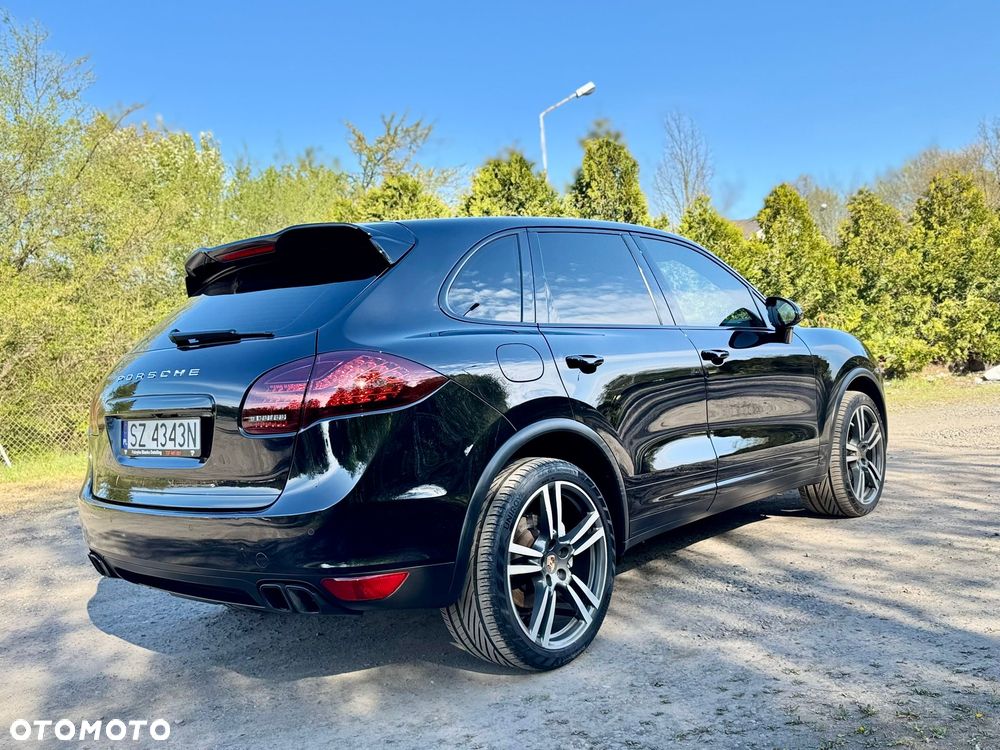 Porsche Cayenne - 7