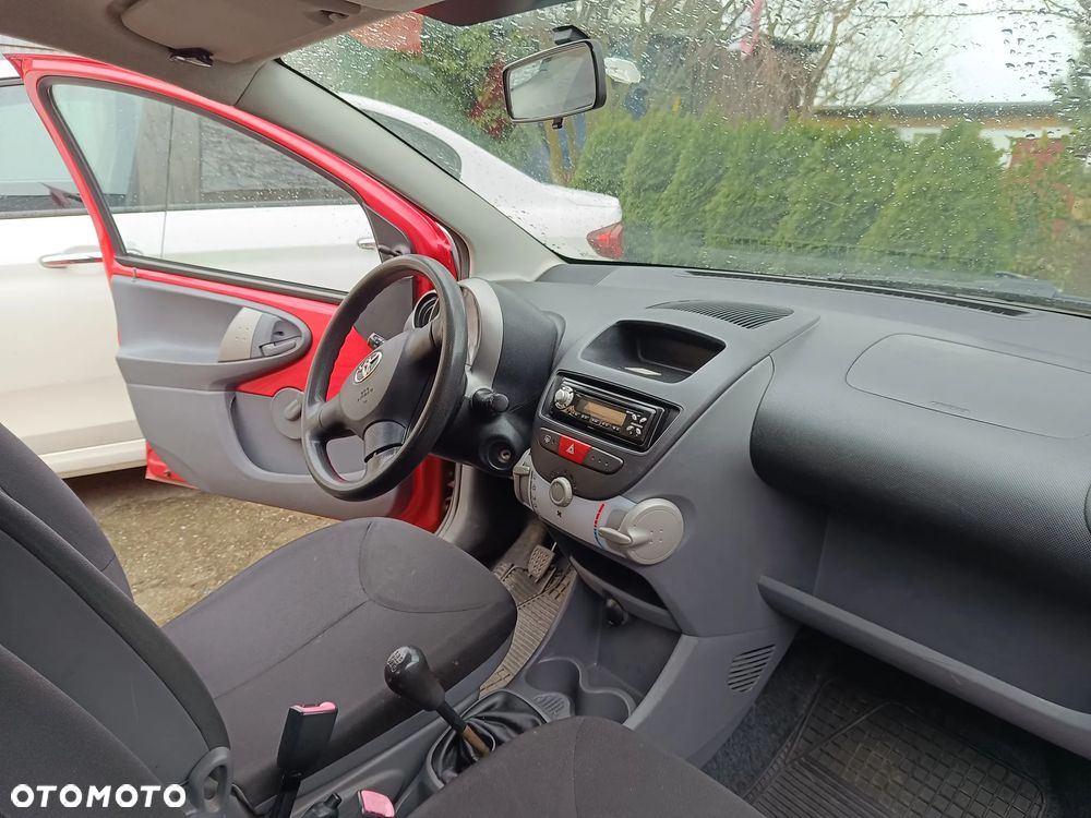 Toyota Aygo - 5