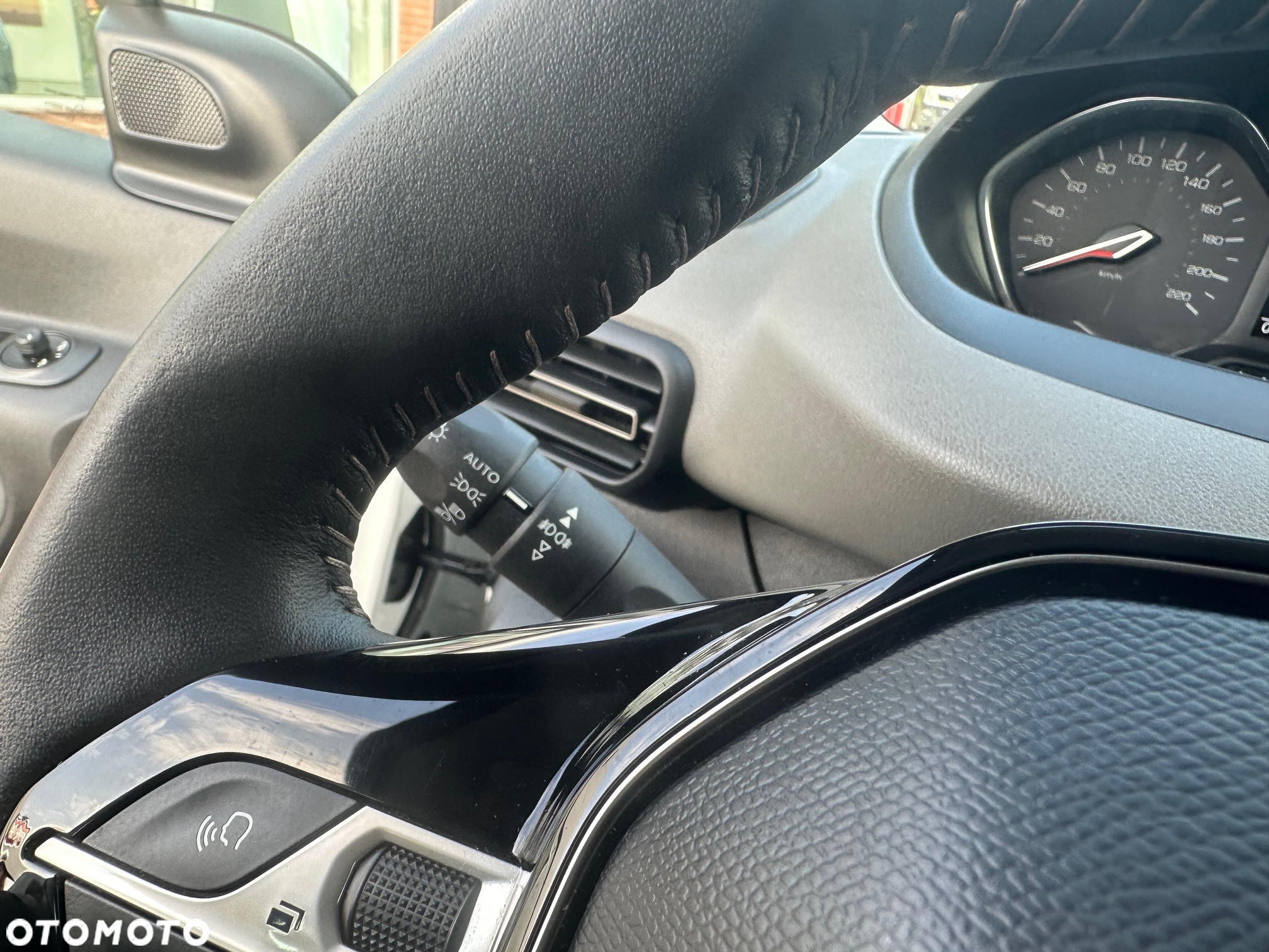 Peugeot Rifter 1.2 PureTech Active Pack S&S - 18