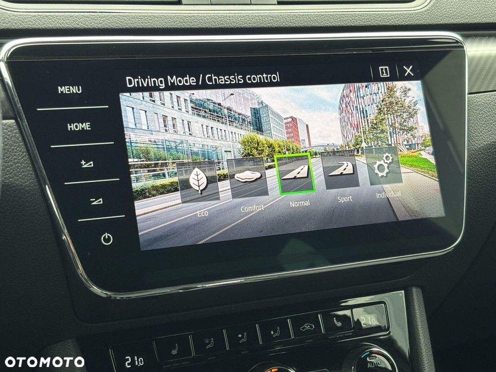 Skoda Superb 2.0 TDI SCR 4x4 Sportline DSG - 33