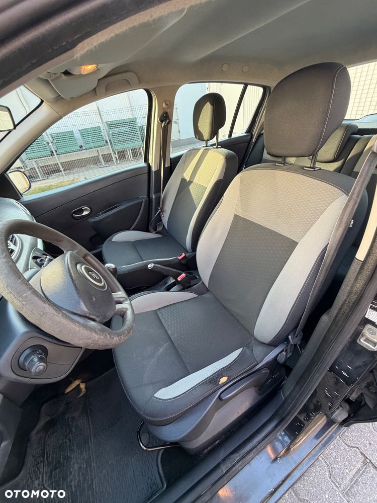 Renault Clio 1.2 16V Alize Euro5 - 23