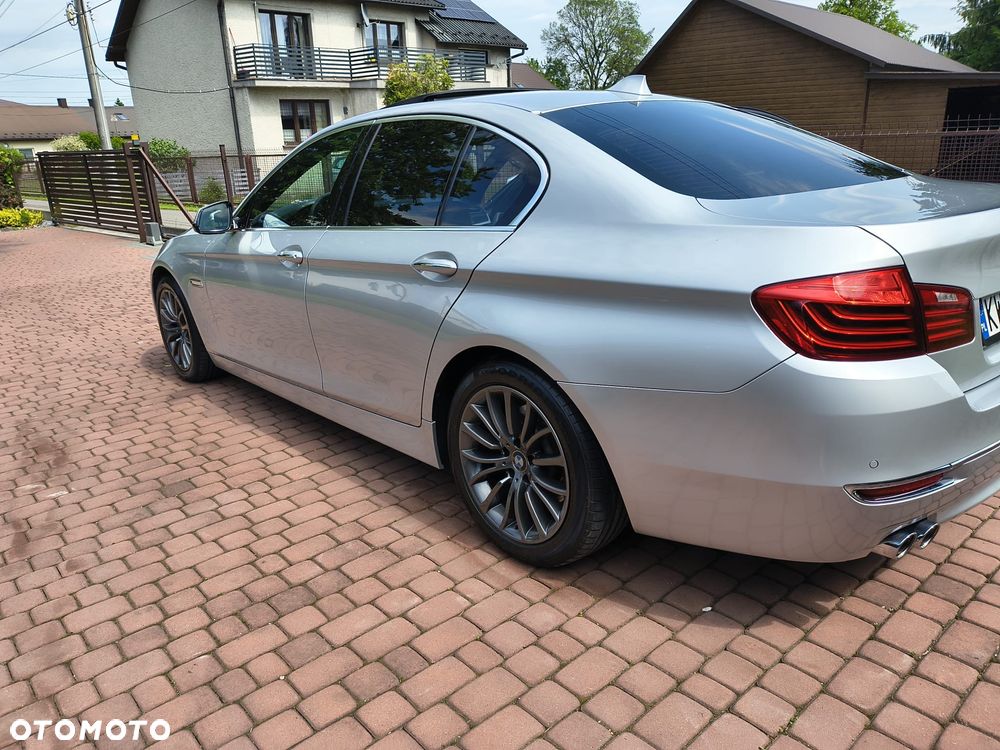 BMW Seria 5 520d xDrive Luxury Line - 17