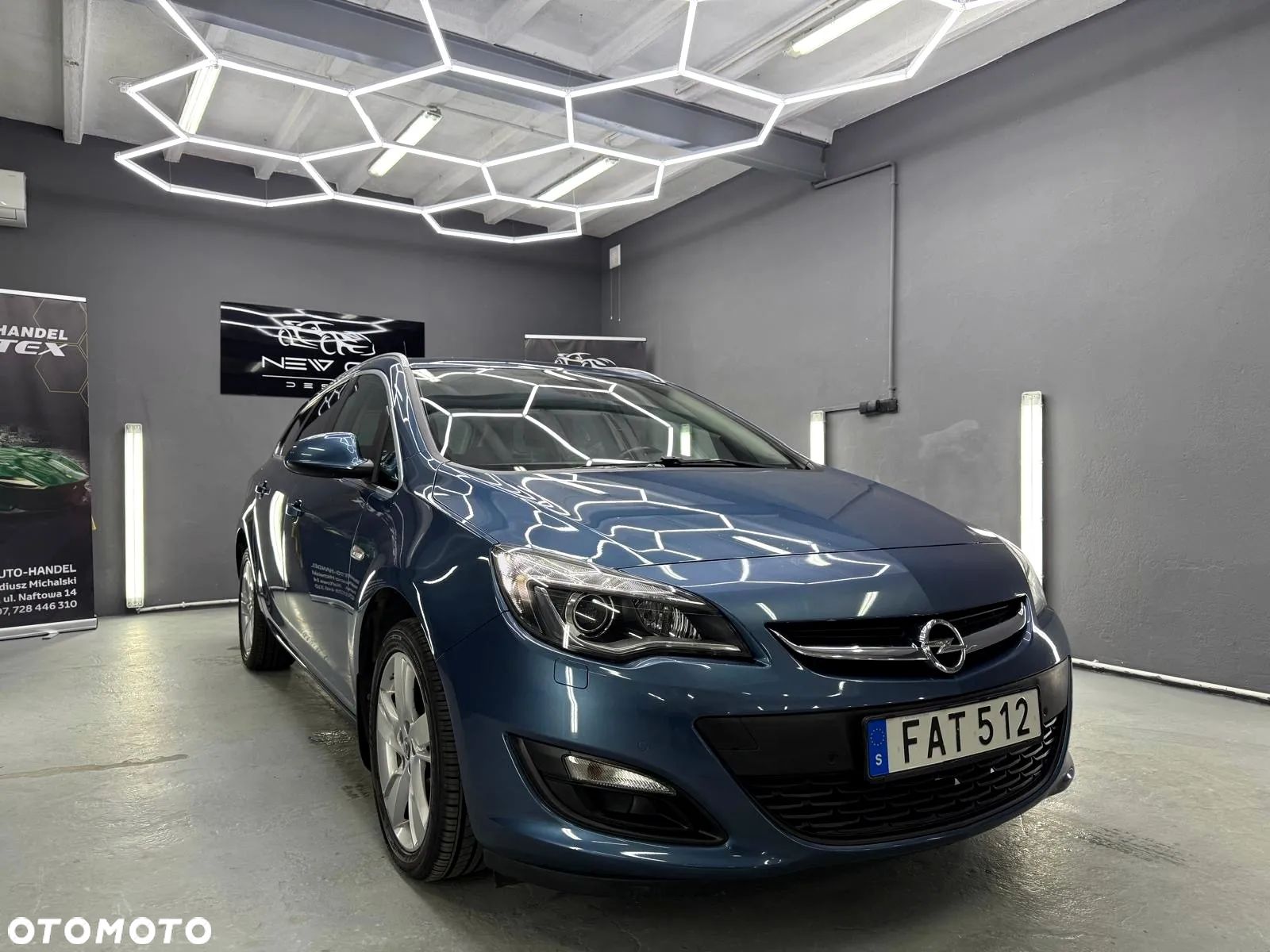 Opel Astra 1.4 Turbo Sports Tourer - 1