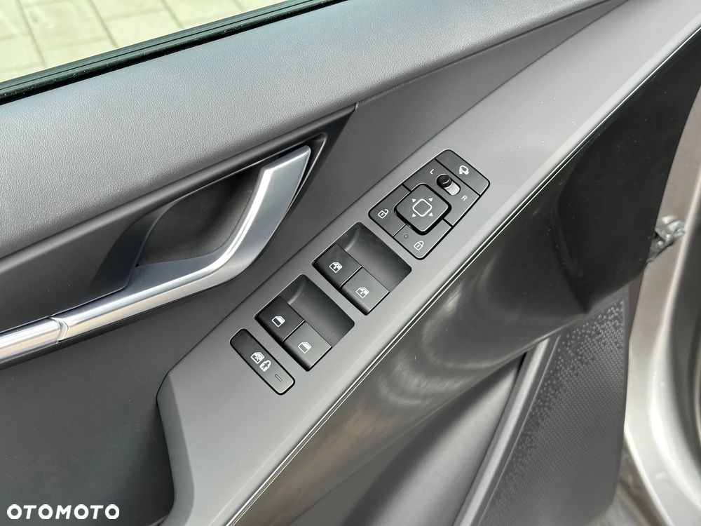Kia Niro 1.6 GDI Hybrid Business Line - 4
