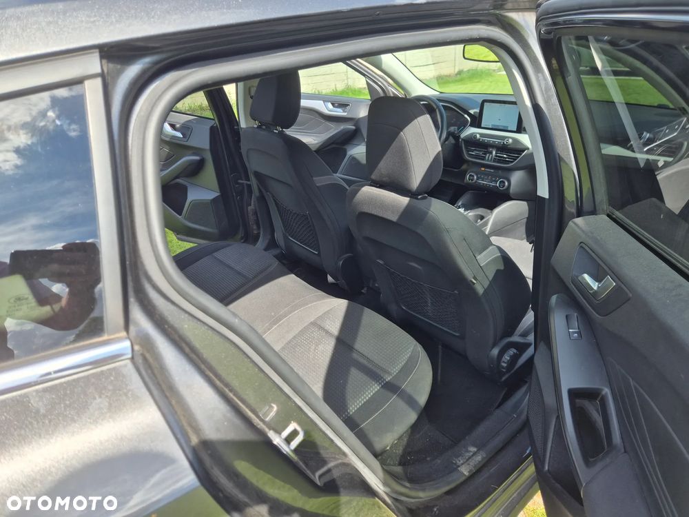 Ford Focus 1.5 TDCi DPF Start-Stopp-System Trend - 16