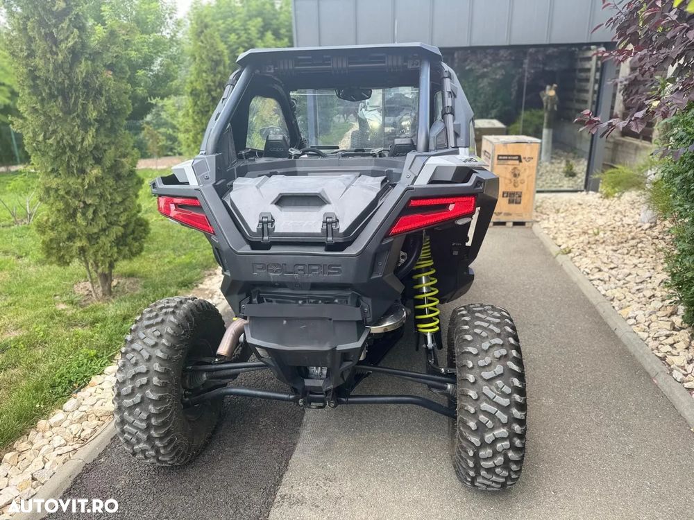 Polaris Ranger XP - 1