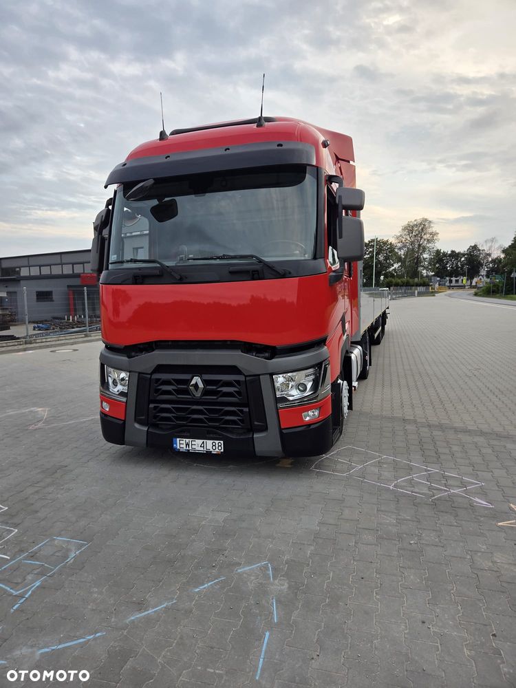 Renault T 440 - 8
