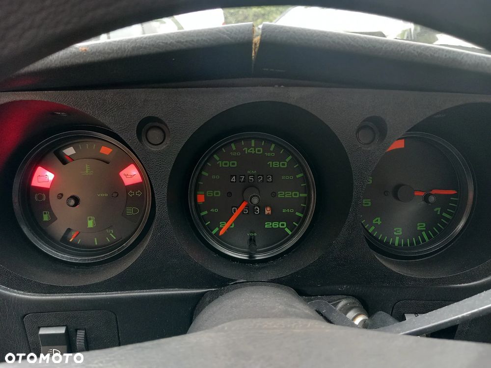 Porsche 924 - 26