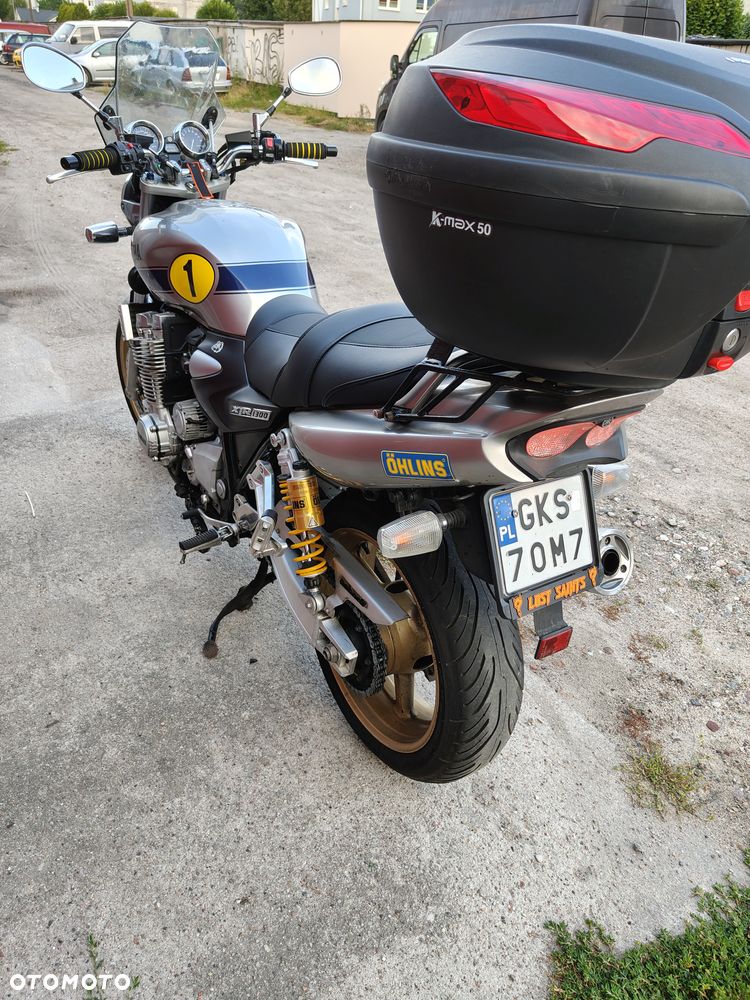 Yamaha XJR - 5