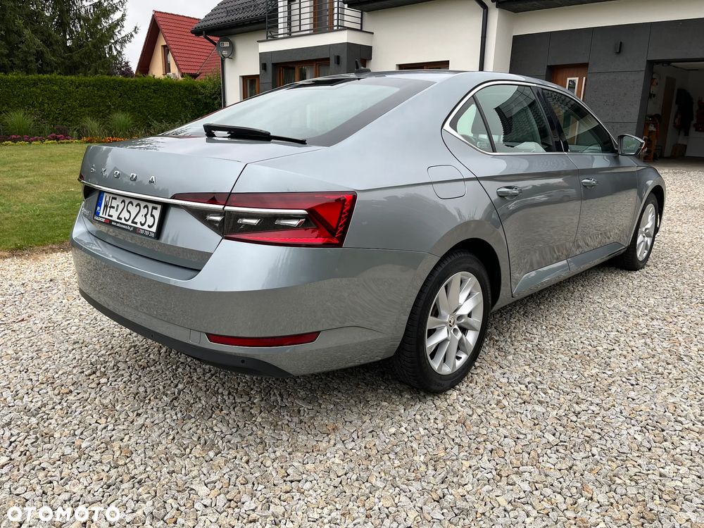 Skoda Superb 2.0 TDI SCR Ambition DSG - 3
