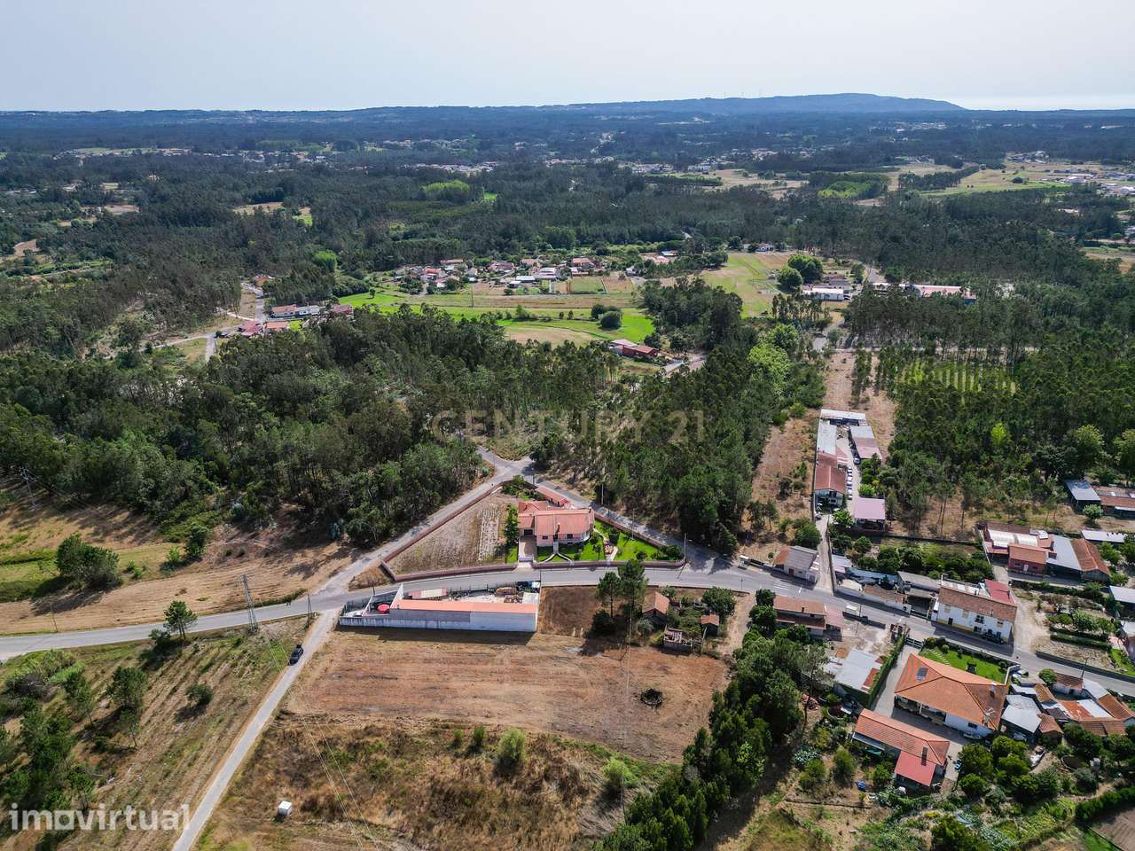 Terreno com viabilidade de construção em Queridas, Ferreira-a-Nova, Fi - Grande imagem: 4/9