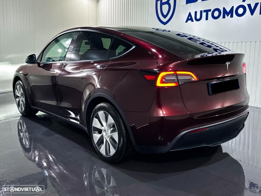 Tesla Model Y Standard - 7
