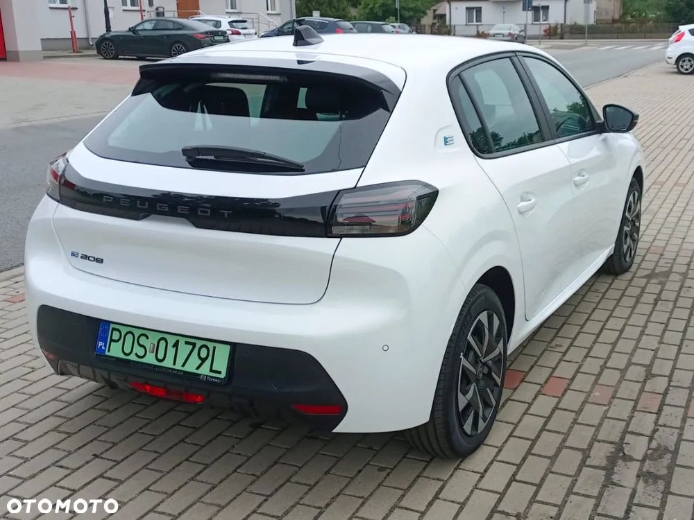 Peugeot 208 Elektromotor 136 Allure - 5