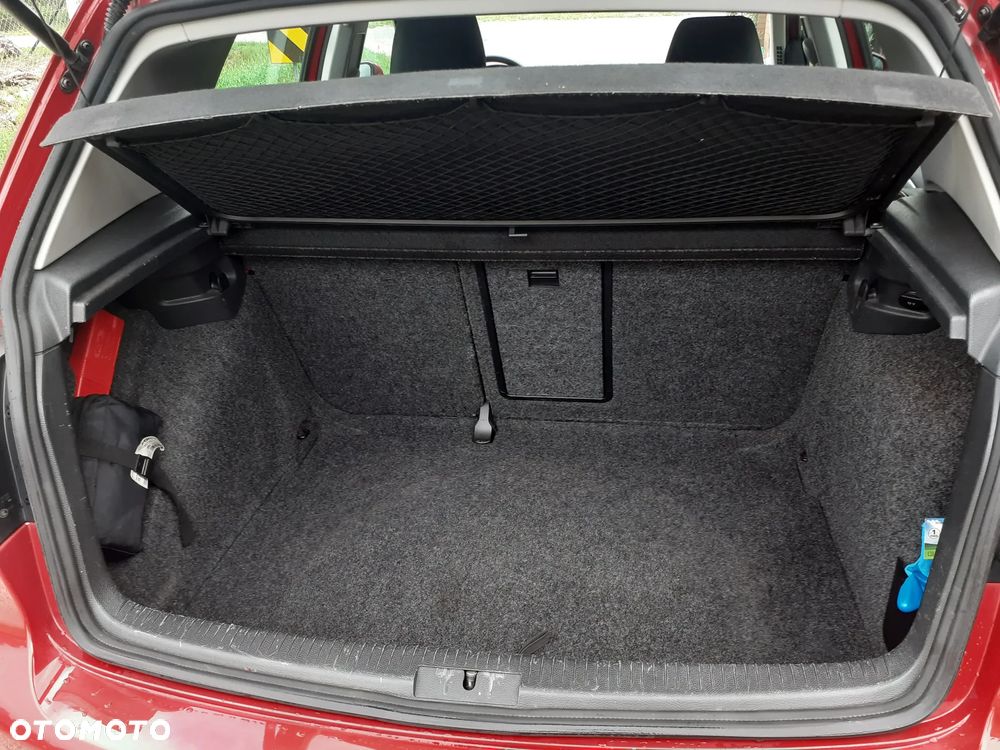 Volkswagen Golf 1.6 TDI DPF DSG Highline - 9