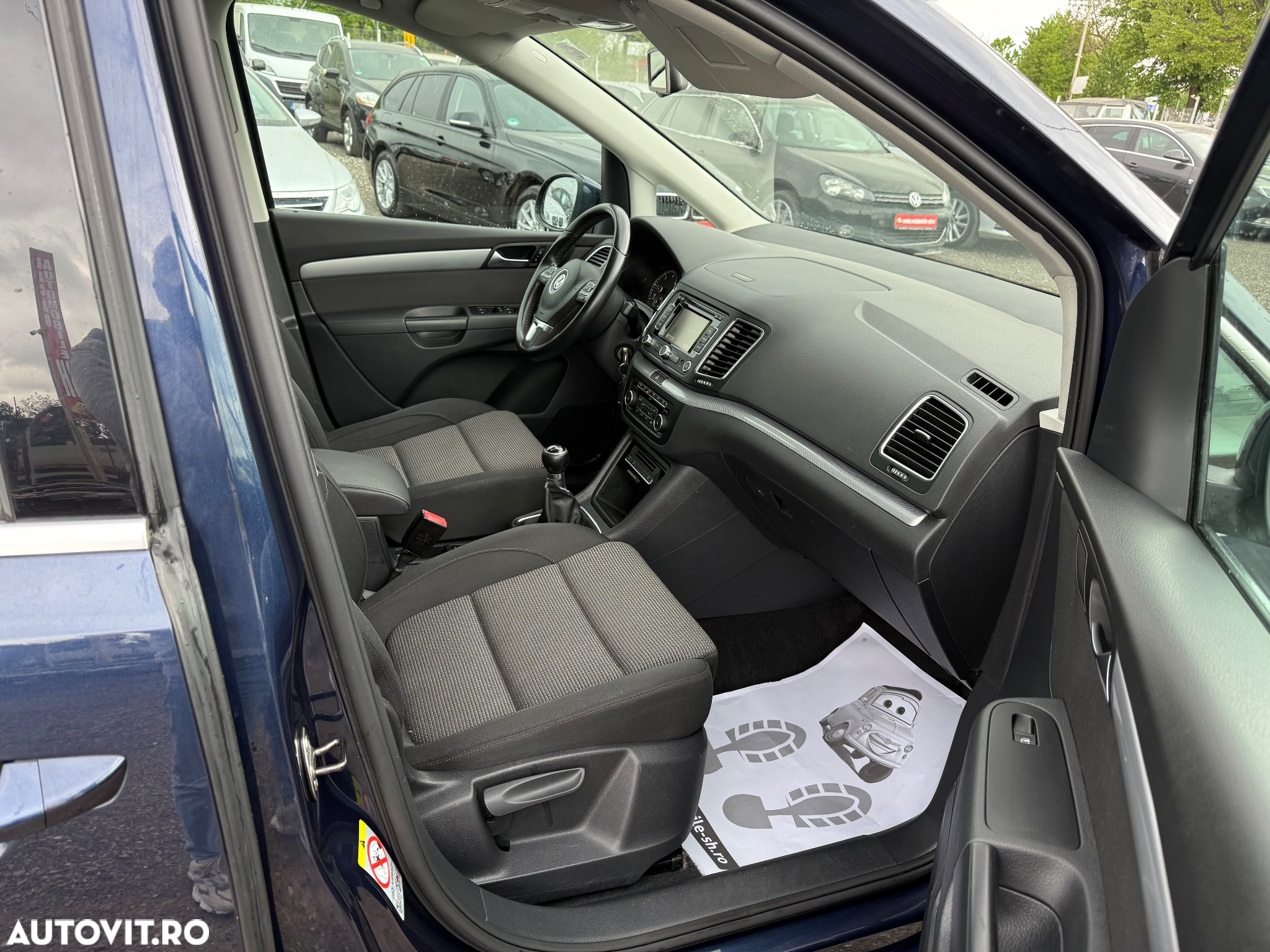 Volkswagen Sharan 2.0 TDI BlueMotion Technology Trendline - 14