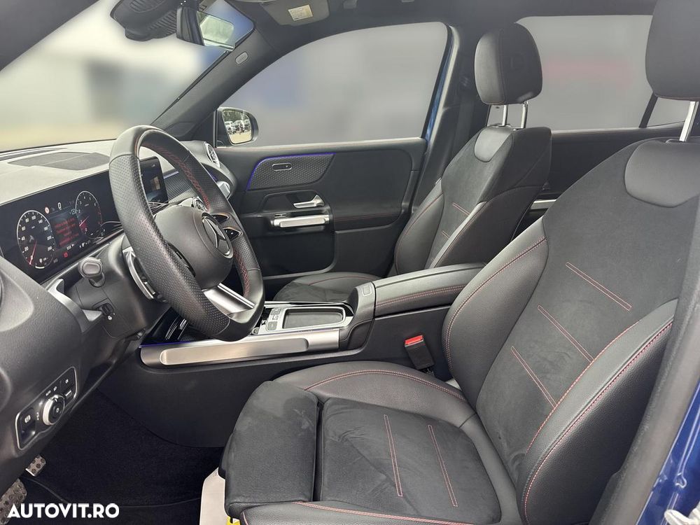 Mercedes-Benz GLB - 13