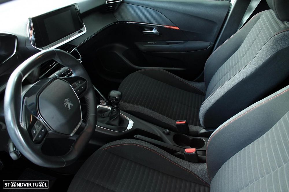 Peugeot 208 1.2 PureTech Active - 16