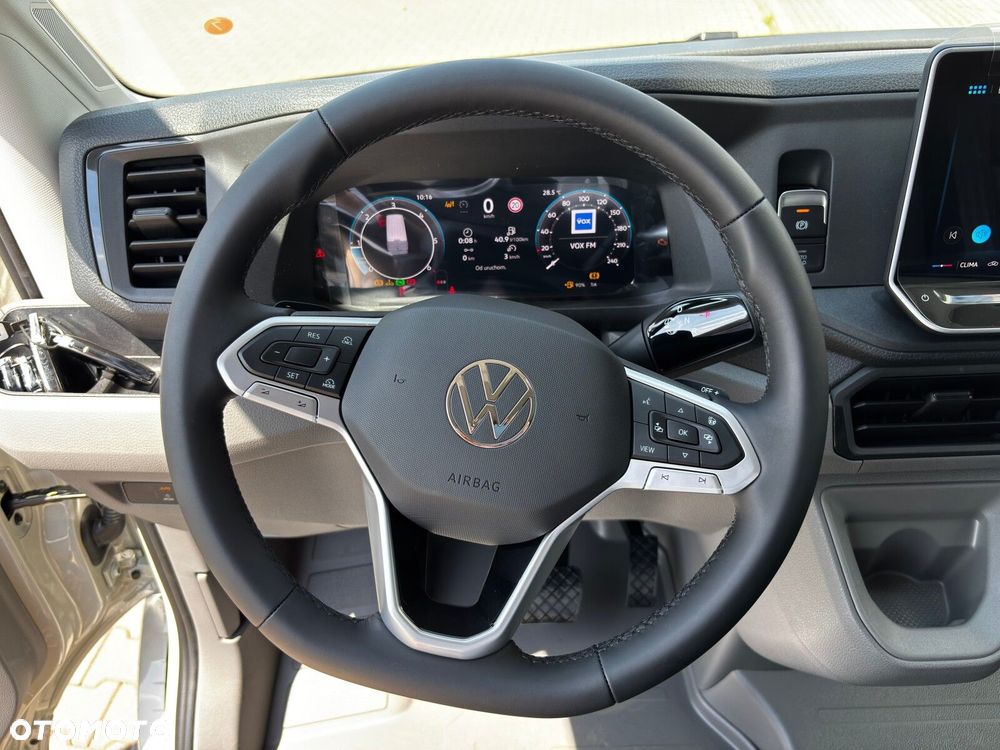 Volkswagen Crafter L3H3 140 KM 8-AUT - 12