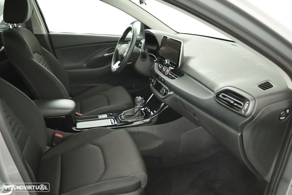 Hyundai i30 1.0 T-GDI Style Plus DCT - 21