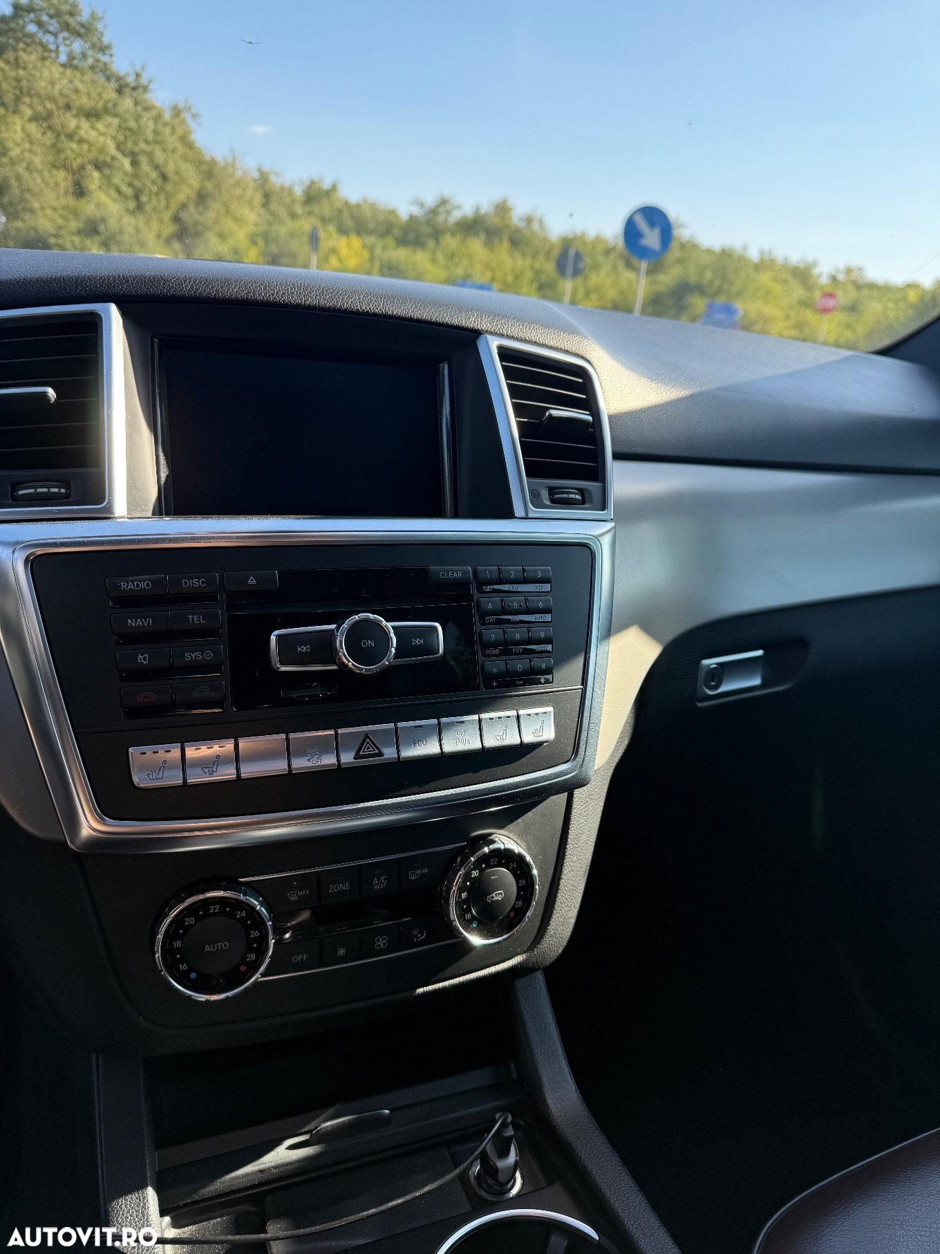 Mercedes-Benz ML 350 BlueTec 4MATIC Aut - 10