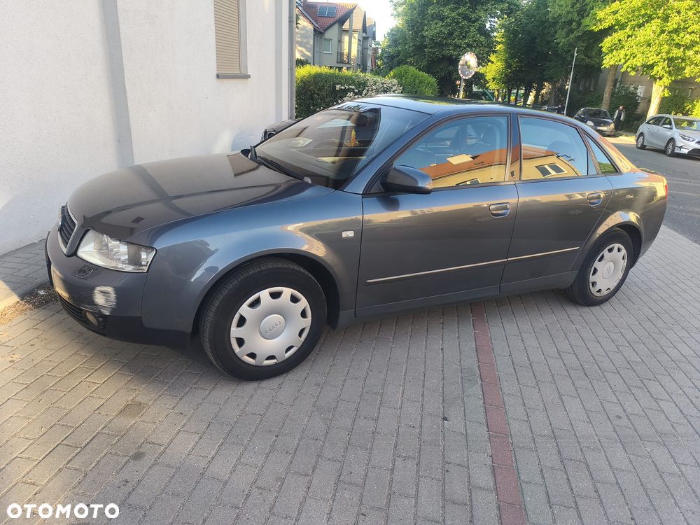 Audi A4 Limousine 2 - 4