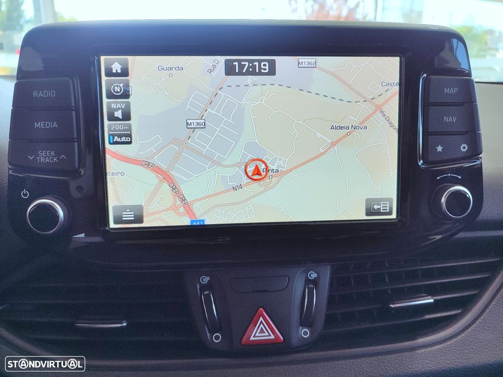 Hyundai i30 CW - 16