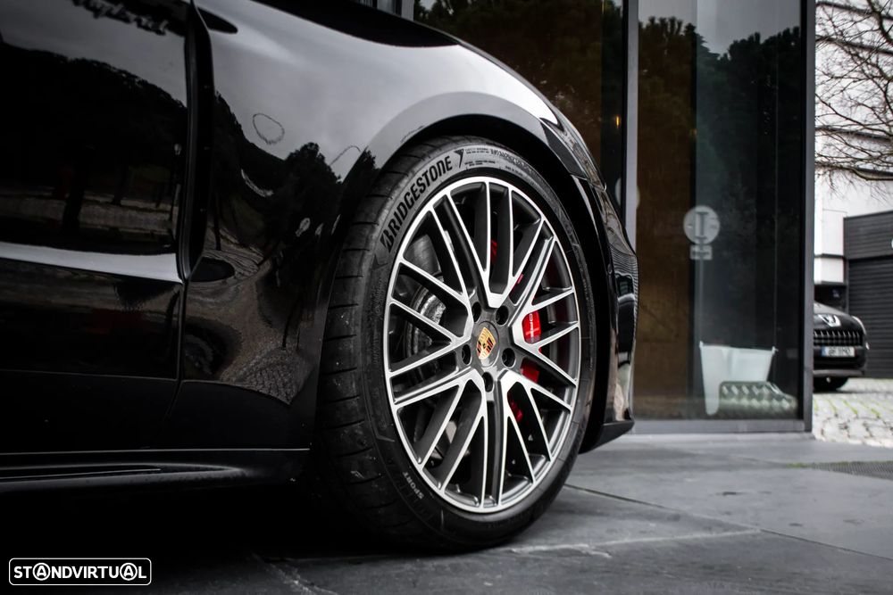 Porsche Panamera 4S E-Hybrid - 14