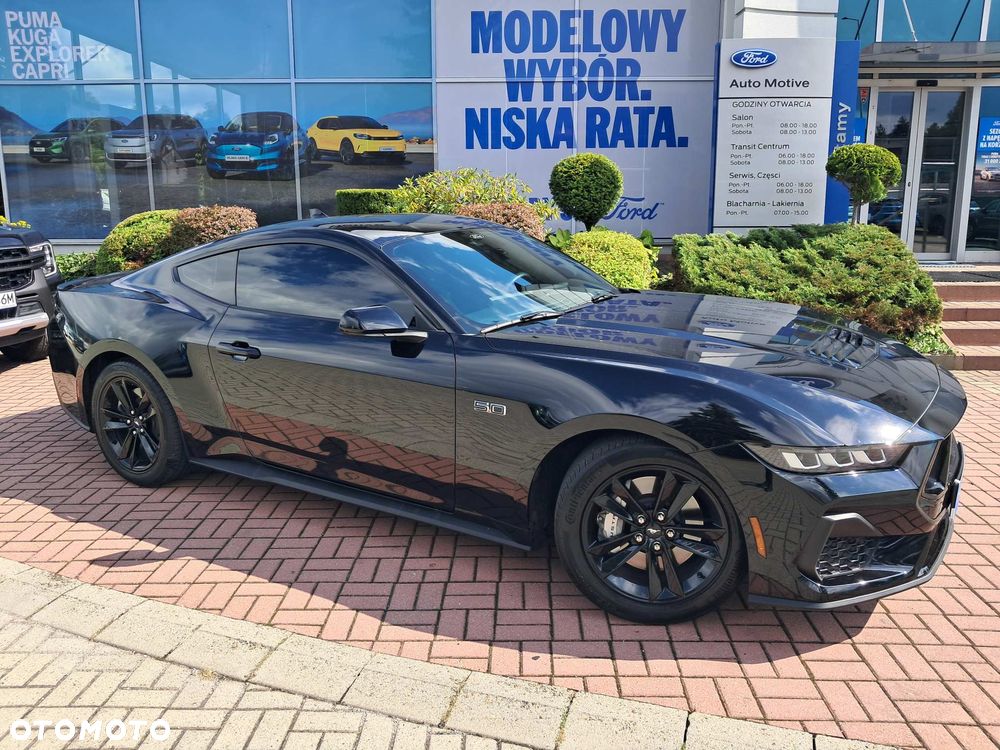 Ford Mustang - 2