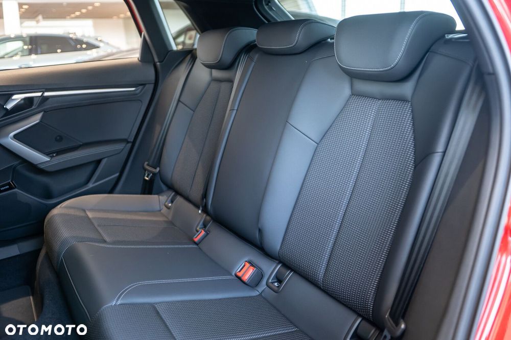 Audi A3 Sportback - 18