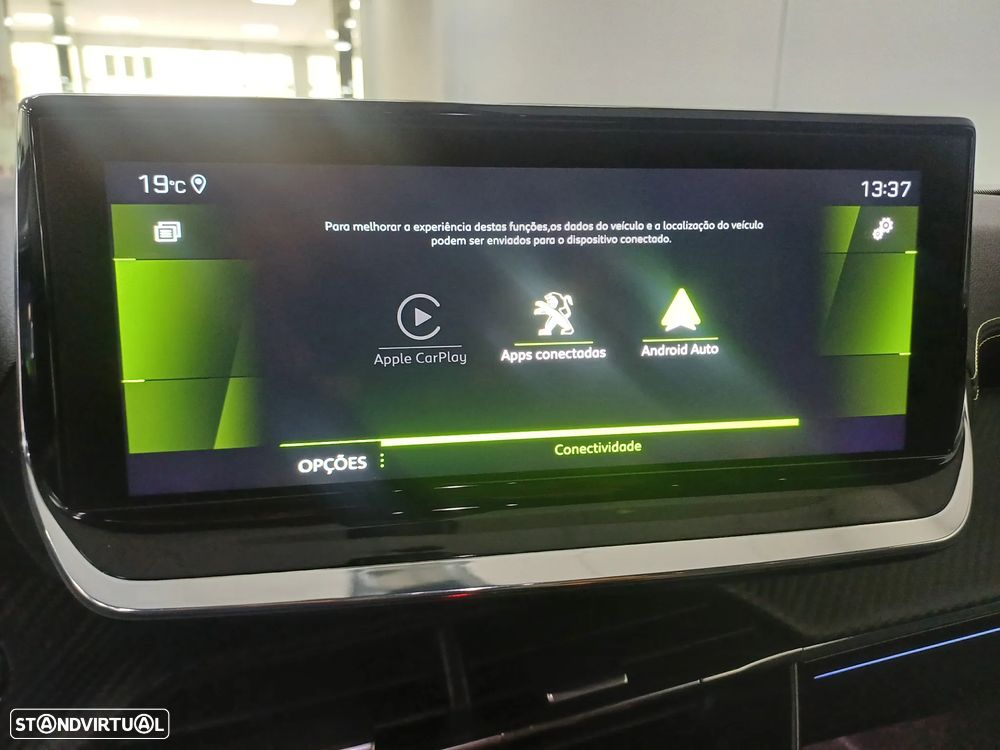 Peugeot 2008 PureTech 130 EAT8 GT - 30