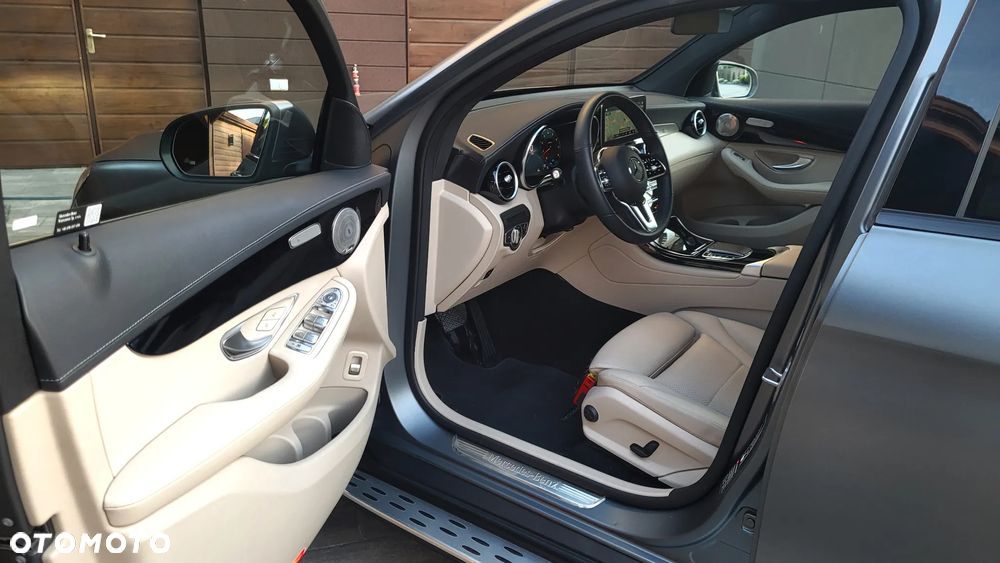 Mercedes-Benz GLC 200 4Matic 9G-TRONIC Exclusive - 8