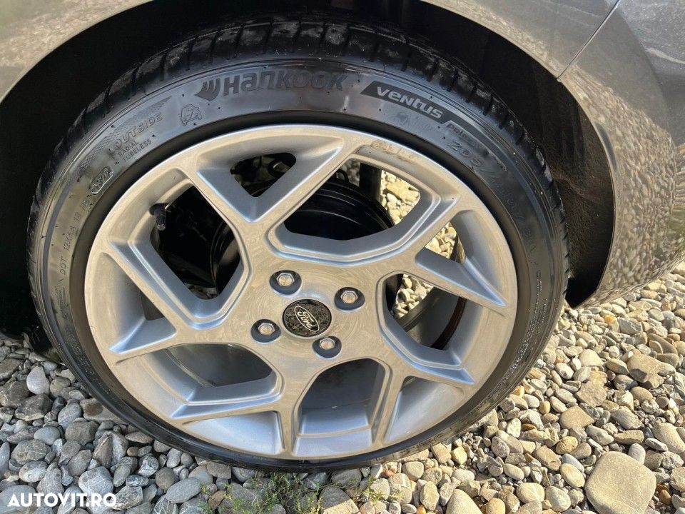 Ford Fiesta - 16