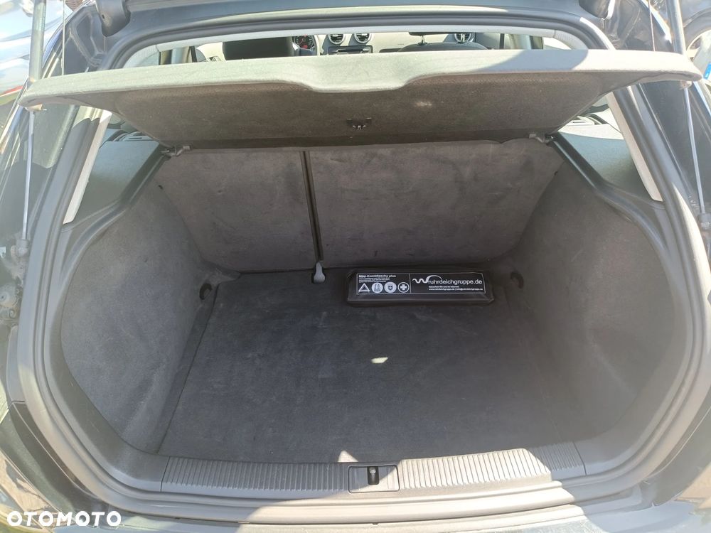 Audi A3 Sportback 1.4 TFSI Ambiente - 8