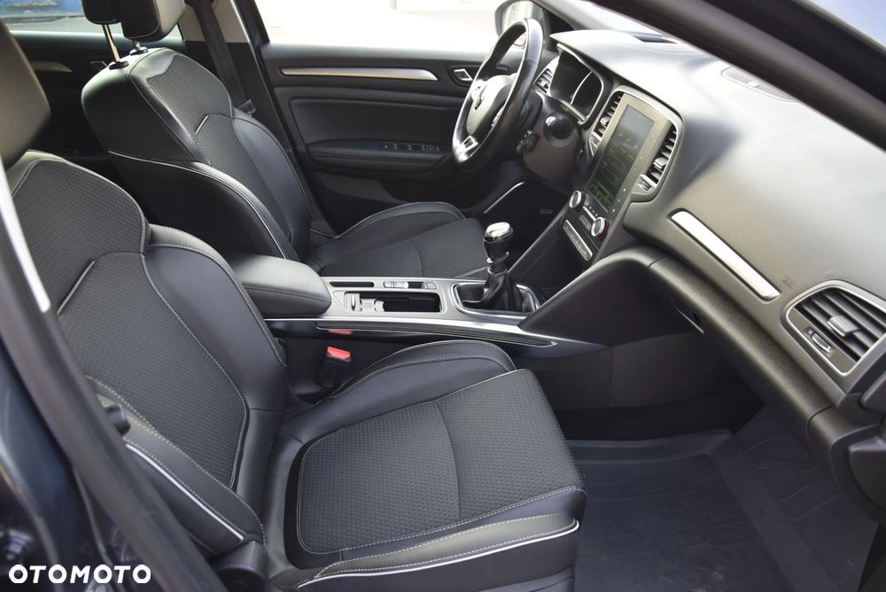 Renault Megane 1.6 dCi Energy Bose - 14
