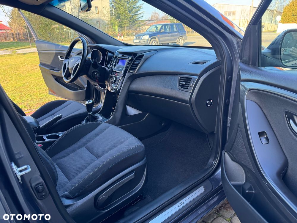Hyundai i30 - 35