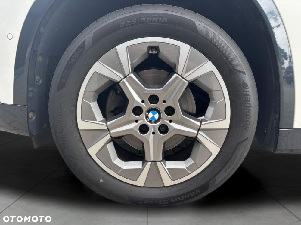 BMW X1 sDrive18i xLine - 7