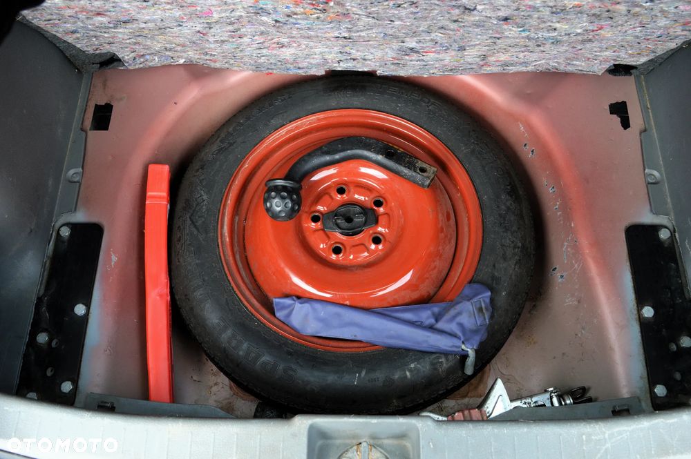 Suzuki SX4 1.6 VVT 4x4 Comfort - 32