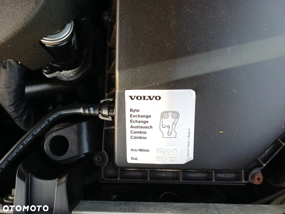 Volvo V90 D5 AWD Geartronic Momentum - 21