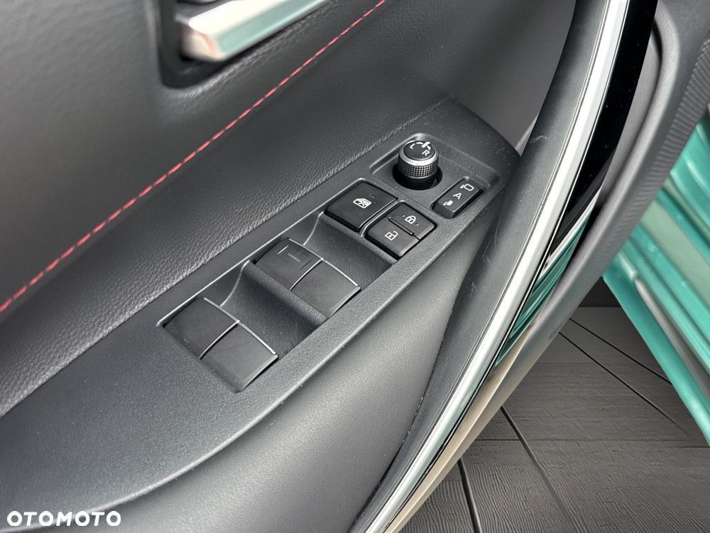 Toyota Corolla 2.0 Hybrid GR Sport Dynamic - 11